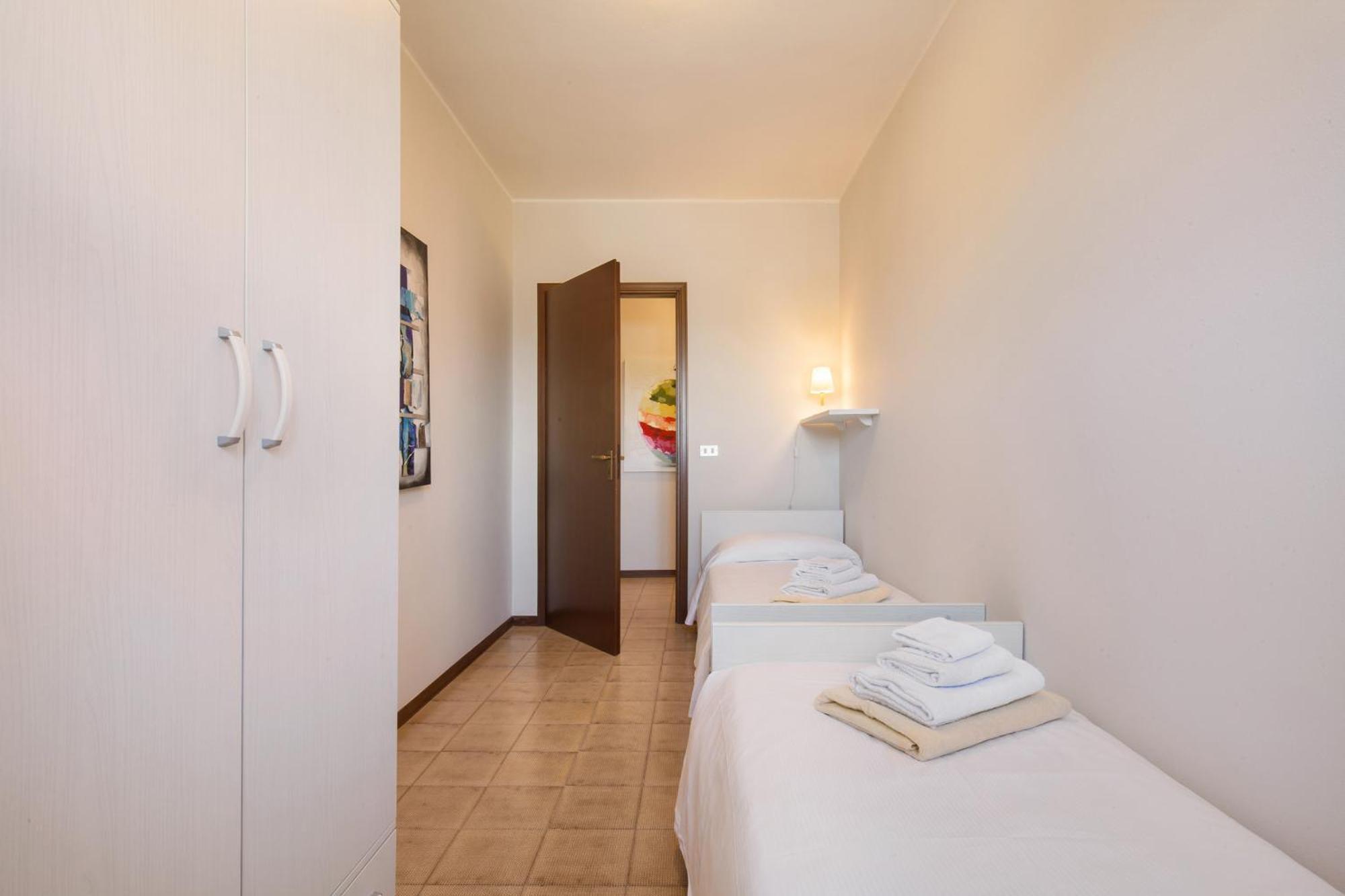 Apartment Rosa Sweet Sara Lazise Exteriör bild