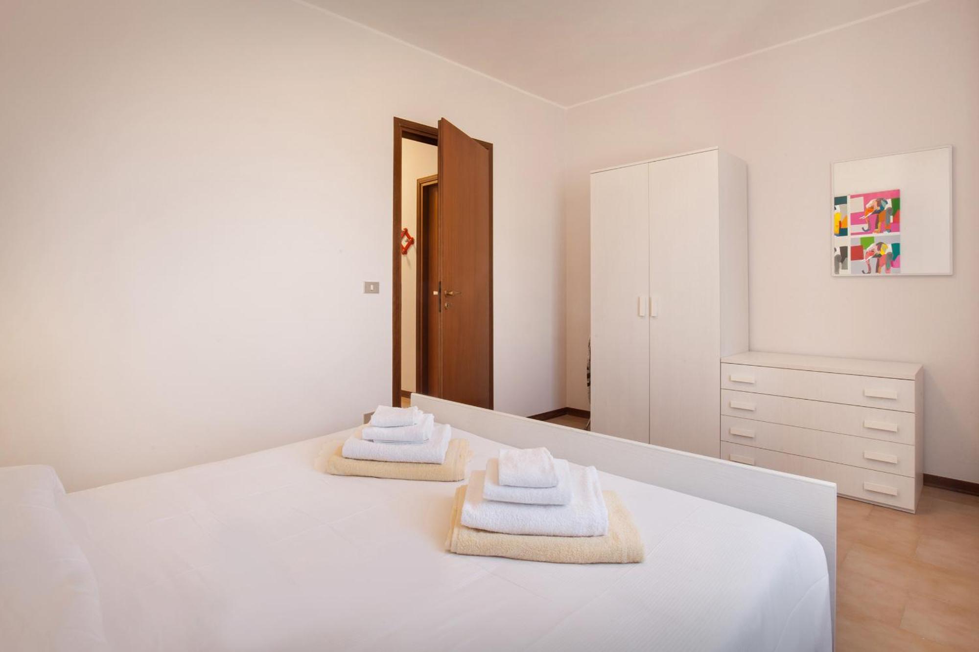 Apartment Rosa Sweet Sara Lazise Exteriör bild